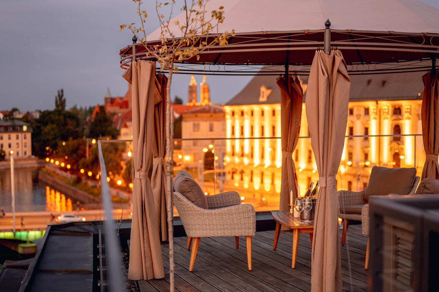 Exclusive Aparthotel Marina Wroclaw Exterior photo